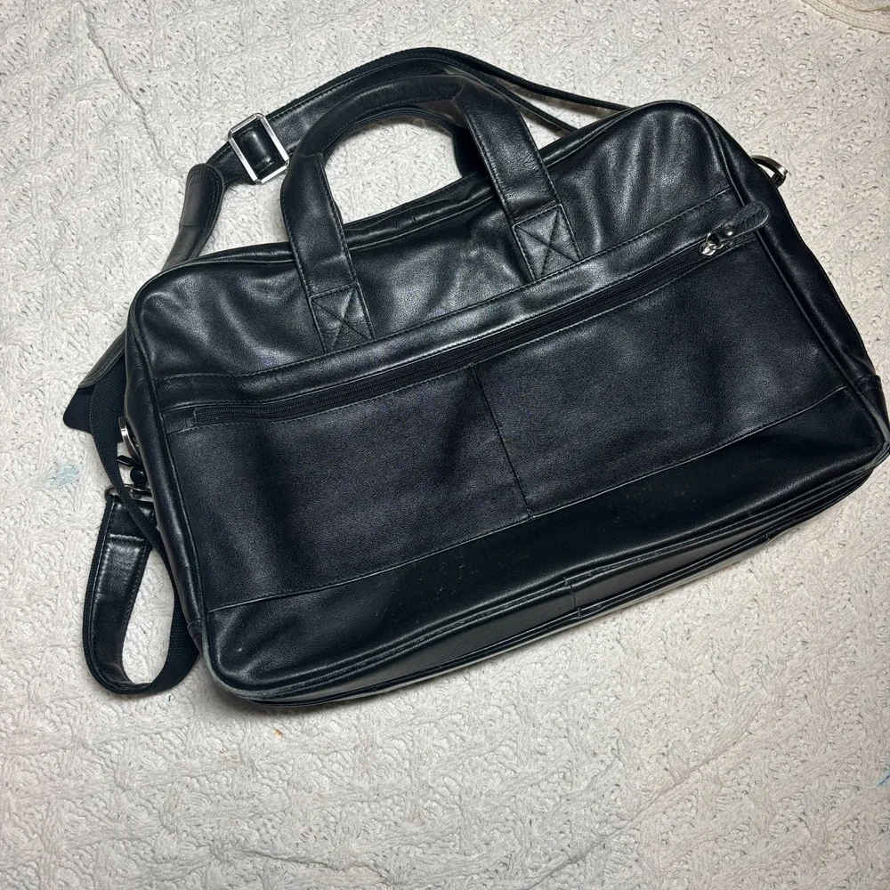 $499 Charles Tyrwhitt Grain Leather Messenger‎ Black Bag Solid Adjustable Strap